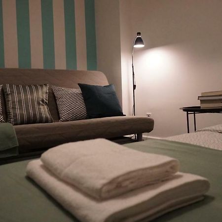Lovely Bubbly Apartment クラクフ エクステリア 写真
